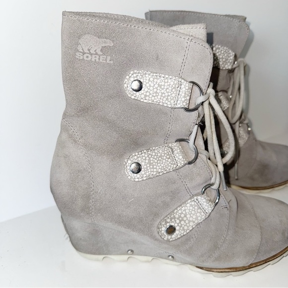 Sorel Joan of Arctic Wedge Mid Boot Women's Dove/White 9.5 - Picture 4 of 13